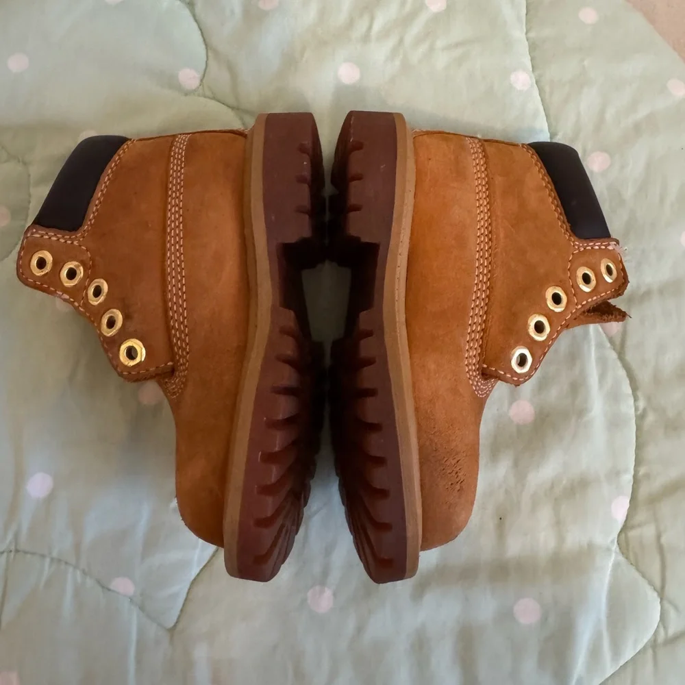Timberland Kids Leather Boots Toddler size 6